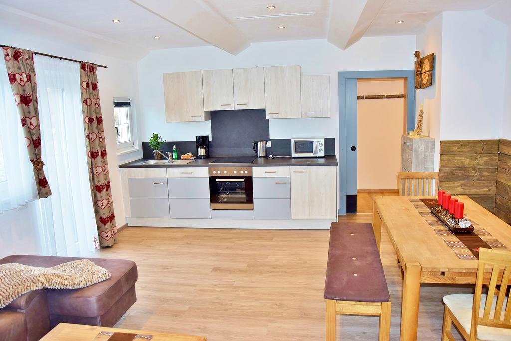 Tennladen Apartments Niederau Room photo
